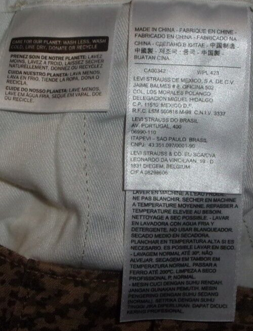 NEW LEVIS BROWN GREEN CAMO BELOW WAIST & KNEE RELAXED FIT CARGO SHORTS WAIST 32