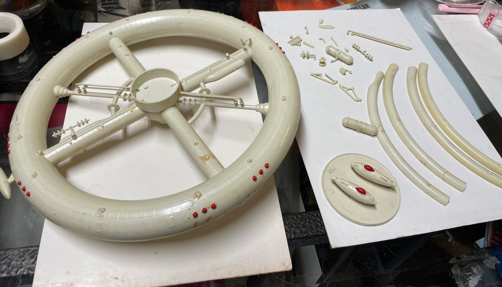 1960s Lindberg Mars Probe Space Station Plastic Model Kit Parts Lot Space Ship