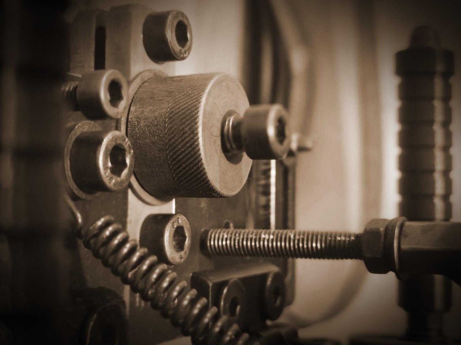 Three position Knife bevel grinding jig.