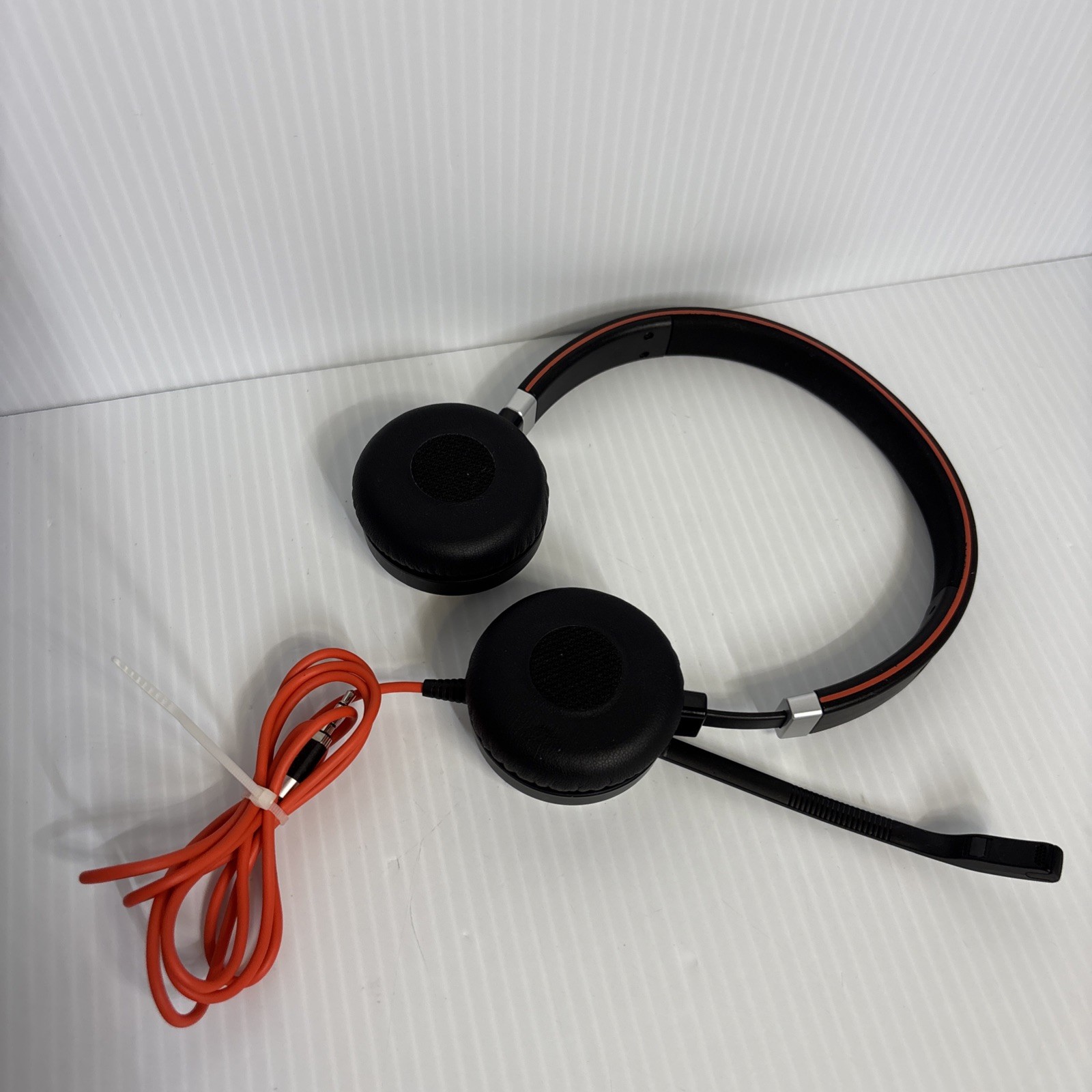 Jabra Evolve Headsets: Model HSC017 Excellent Condition (b73)