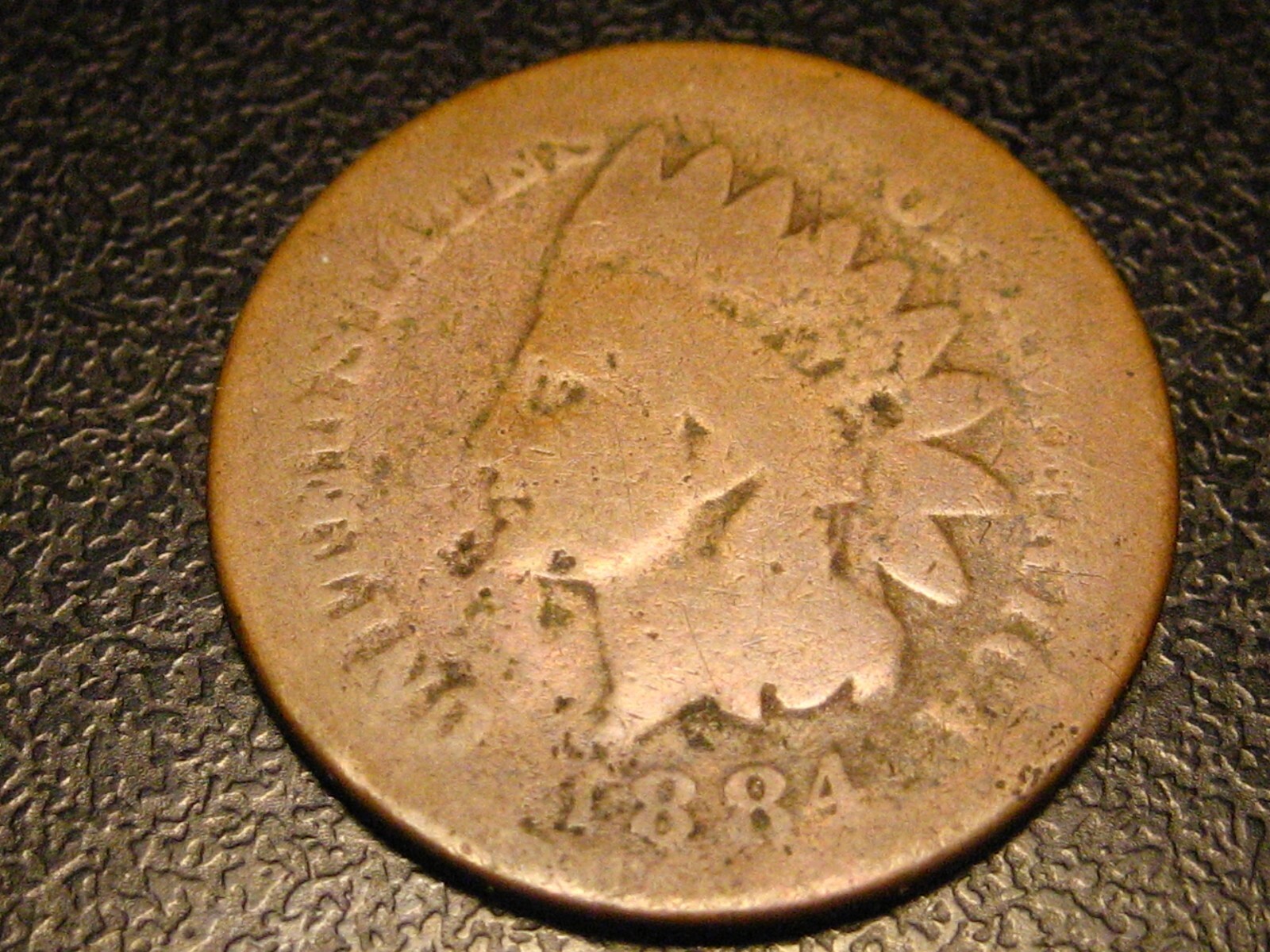 1884 & 1907 Indian Head Cents Damaged You Get 2 Coins