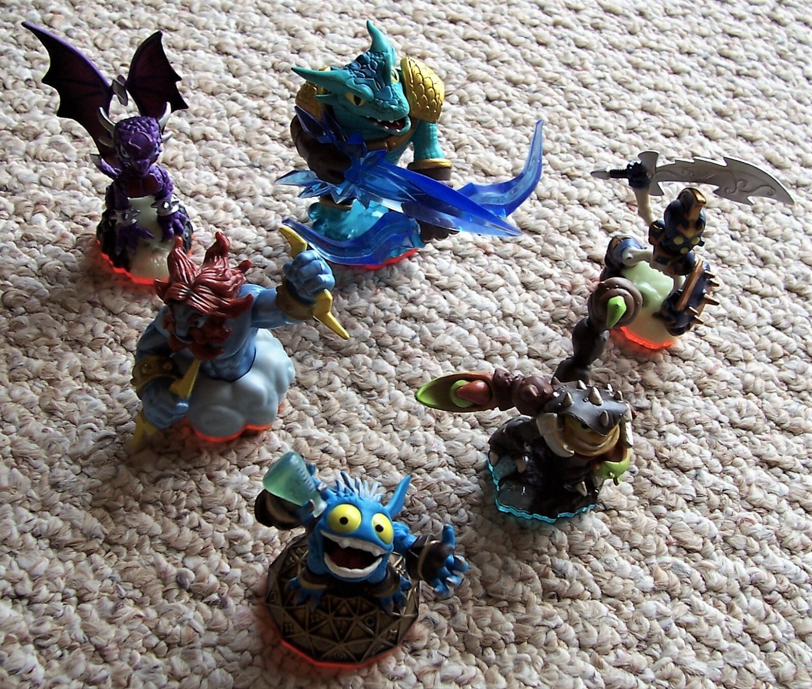6 Skylanders Figures Snap Shot Cynder Pop FizzChop Chop Lightning Rod Scorp