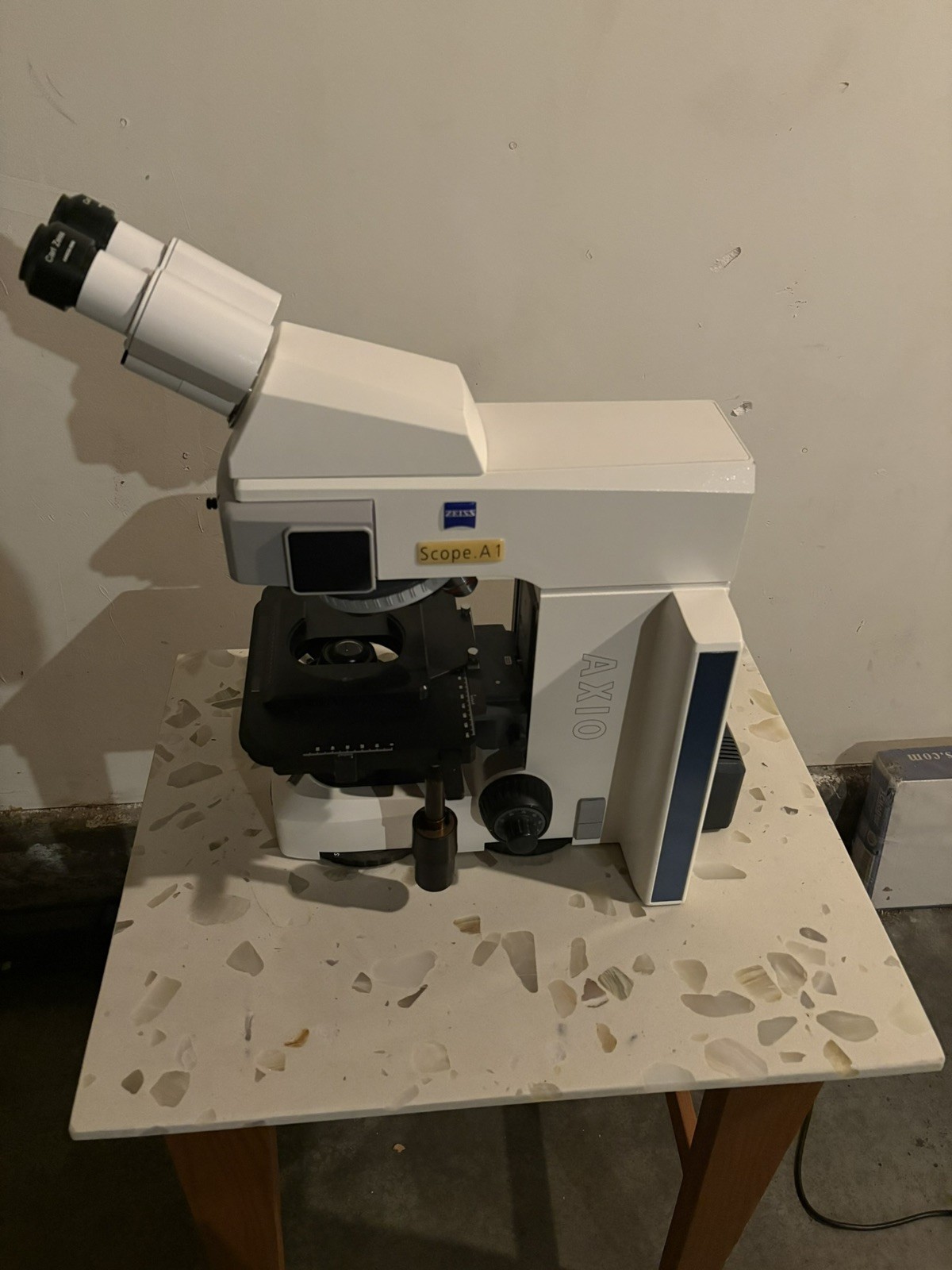 Zeiss AX10 Inverted Microscope - For Parts, includes 2 A-Plan objectives