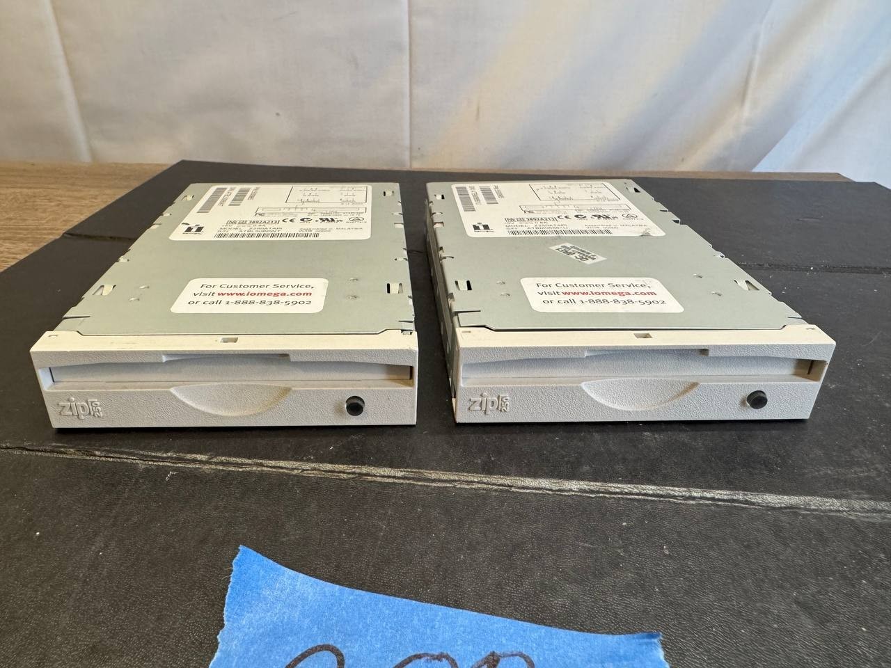 Lot of 2 Internal Iomega Zip 250 (Z250ATAPI) IDE Drives – Untested