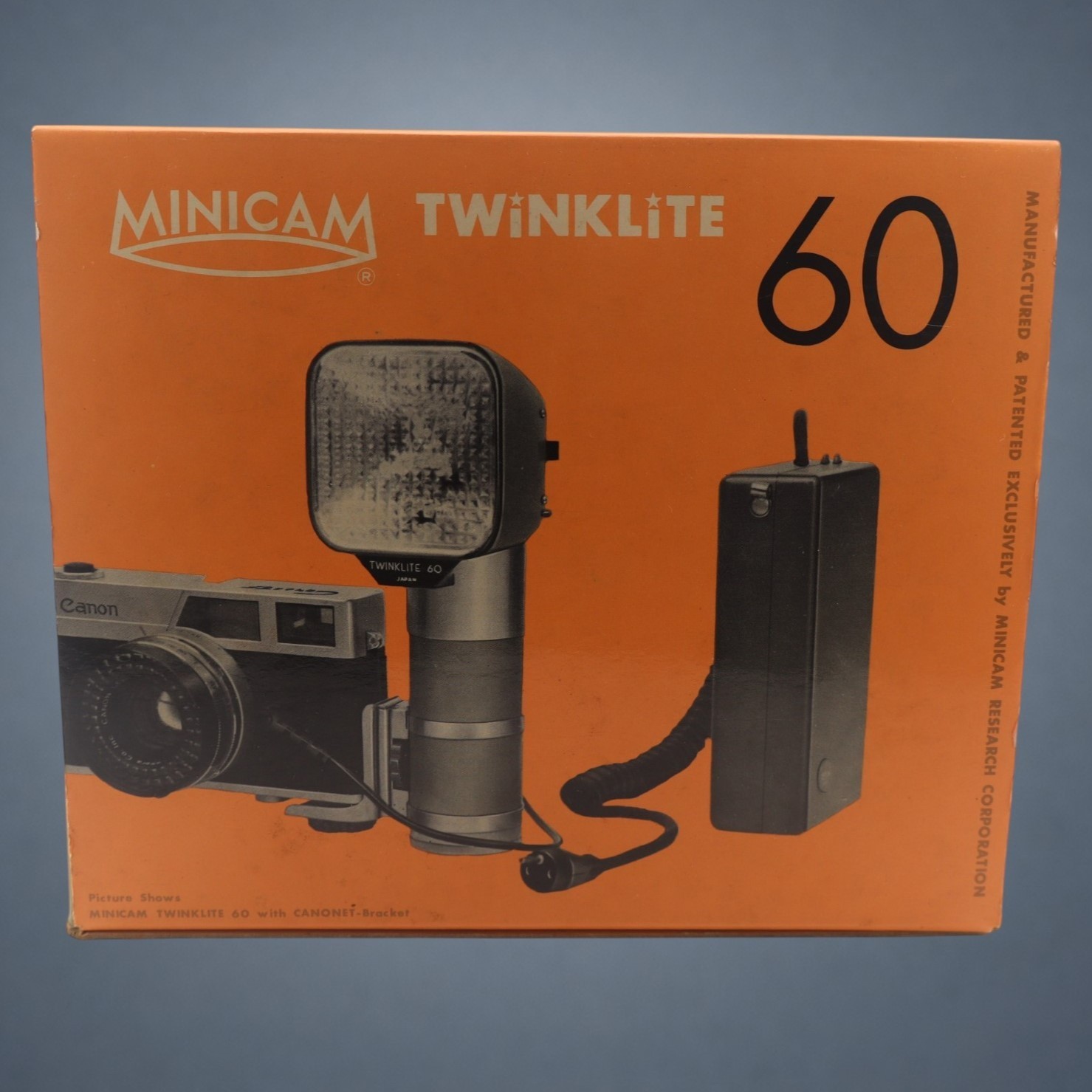 Vintage Minicam Twinklite 60 Electronic Flash Kit Battery Pack AC Adapter Boxed