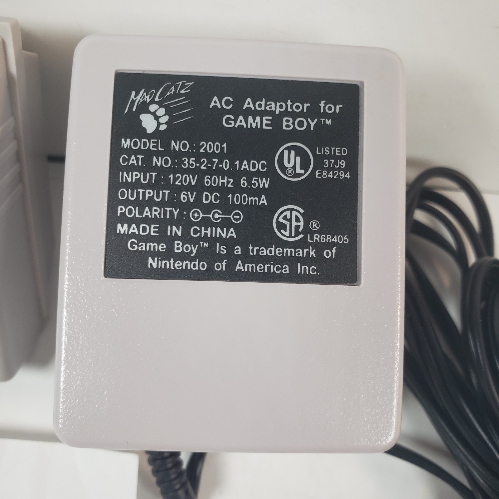 Mad Catz Gameboy Rechargeable Power Clip - E12002 Working Perfectly