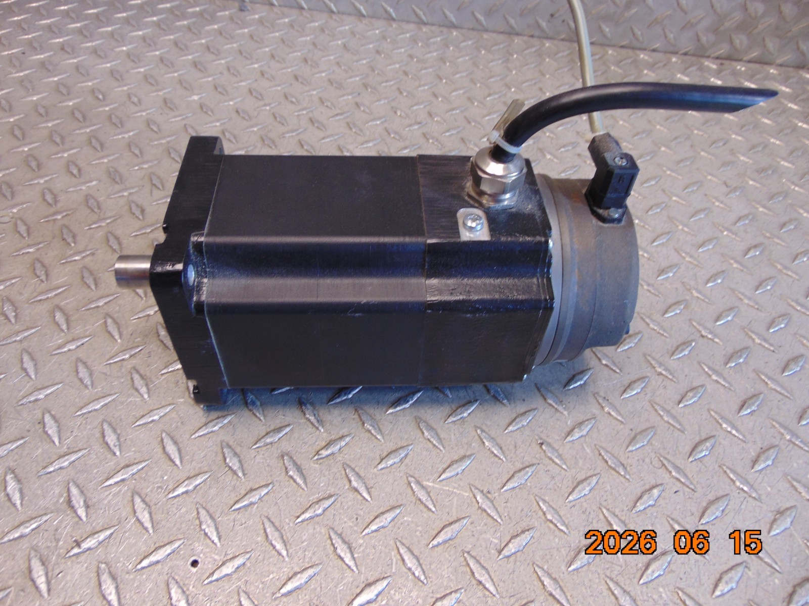 SCHNEIDER ELECTRIC BRS3ACW850FBA STEPPER MOTOR