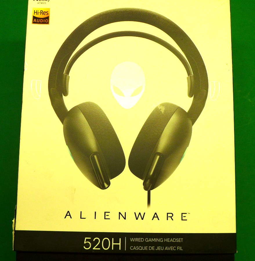 GENUINE Alienware Wired Gaming Headset Dell AW520H 6305K