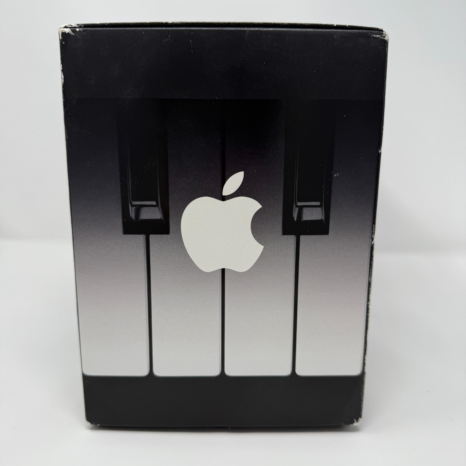 Apple Logic Studio Logic Pro 8 Complete Vntg Software 2007 w Essential Training