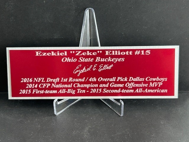 Ezekiel Elliott Autograph Nameplate Ohio State Buckeyes Helmet Jersey Football