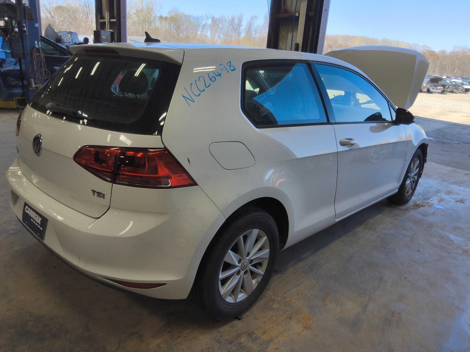 Used Battery Tray fits: 2015 Volkswagen Golf  Grade A