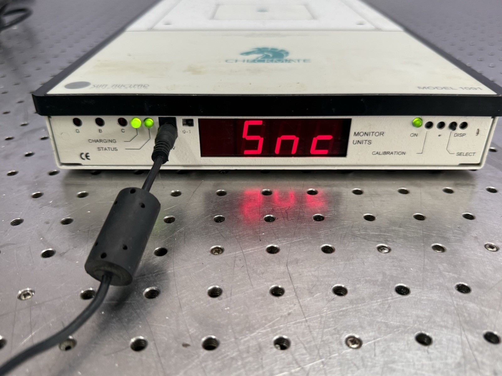 Sun Nuclear CheckMate Model 1091 QA Beam Detector Powers On As-Is