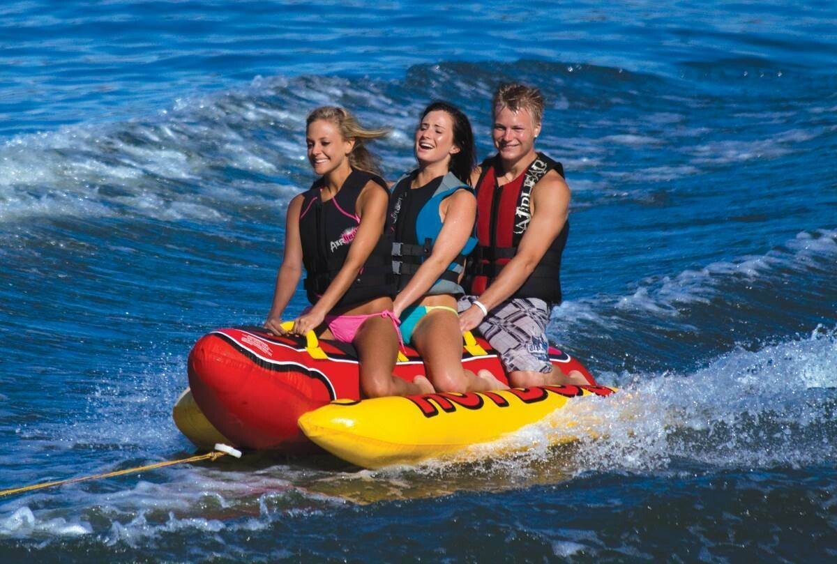NEW Airhead HD-3 Hot Dog Triple Rider Towable Inflatable 3 Person Boat Lake Tube