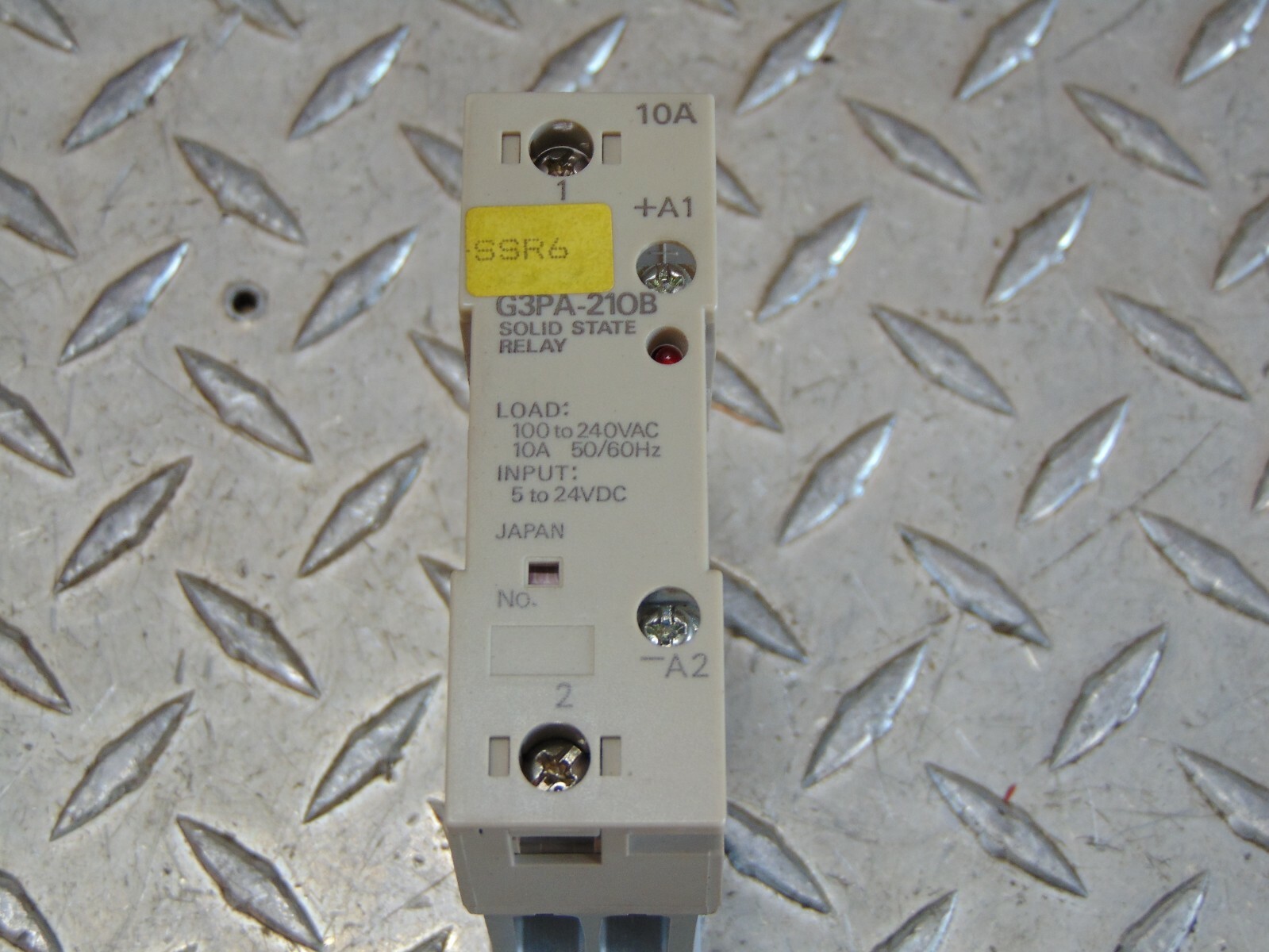 OMRON G3PA-21OB SOLID STATE RELAY G32A-A10
