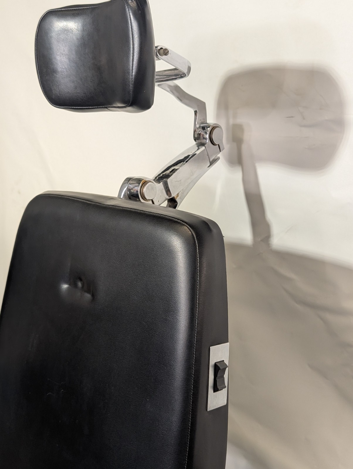 Reliance 880 Exam Chair-Excellent Condition!