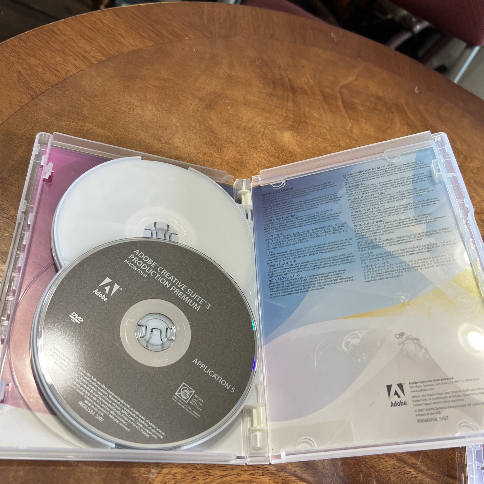 adobe creative suite 3 production premium MACINTOSH No Serial Number