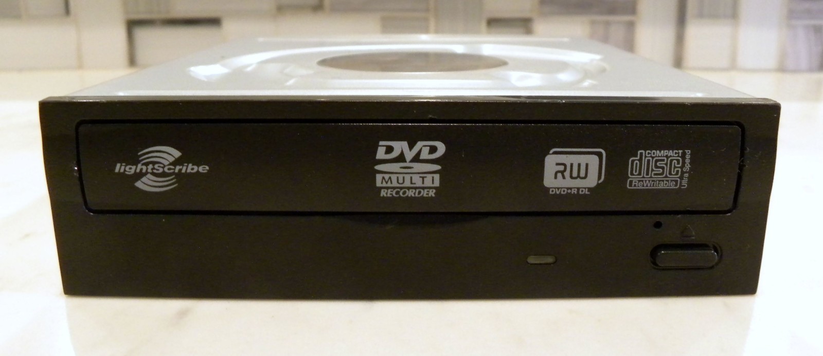 Lite-On iHAP422 DVD/CD-R/W WORKING Optical Internal Drive IDE/Pata Burner Black