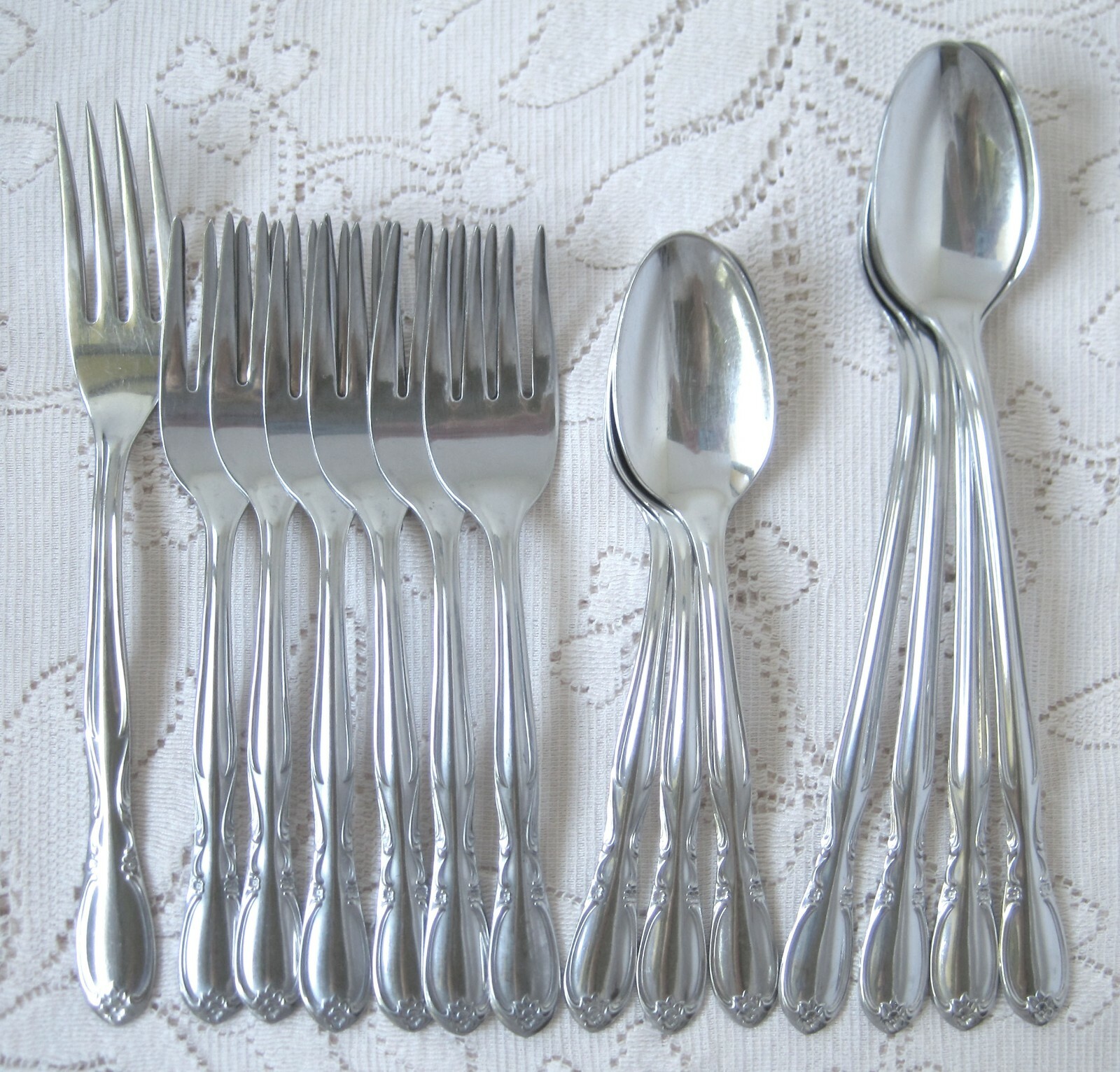 SUPERIOR STAINLESS International Silverware Lot CHAPEL HILL