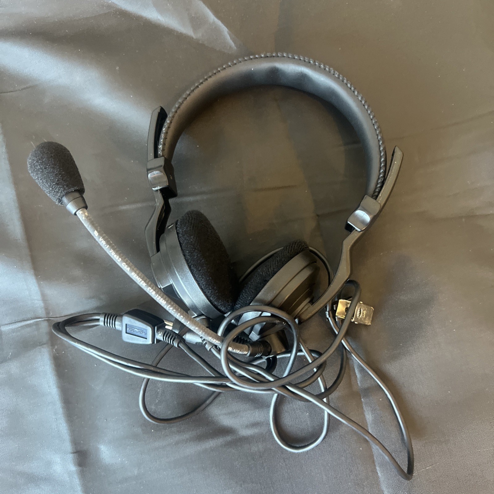 Flightcom F20 Aviation Pilot Headset Dual GA Plugs Boom Mic Volume Control