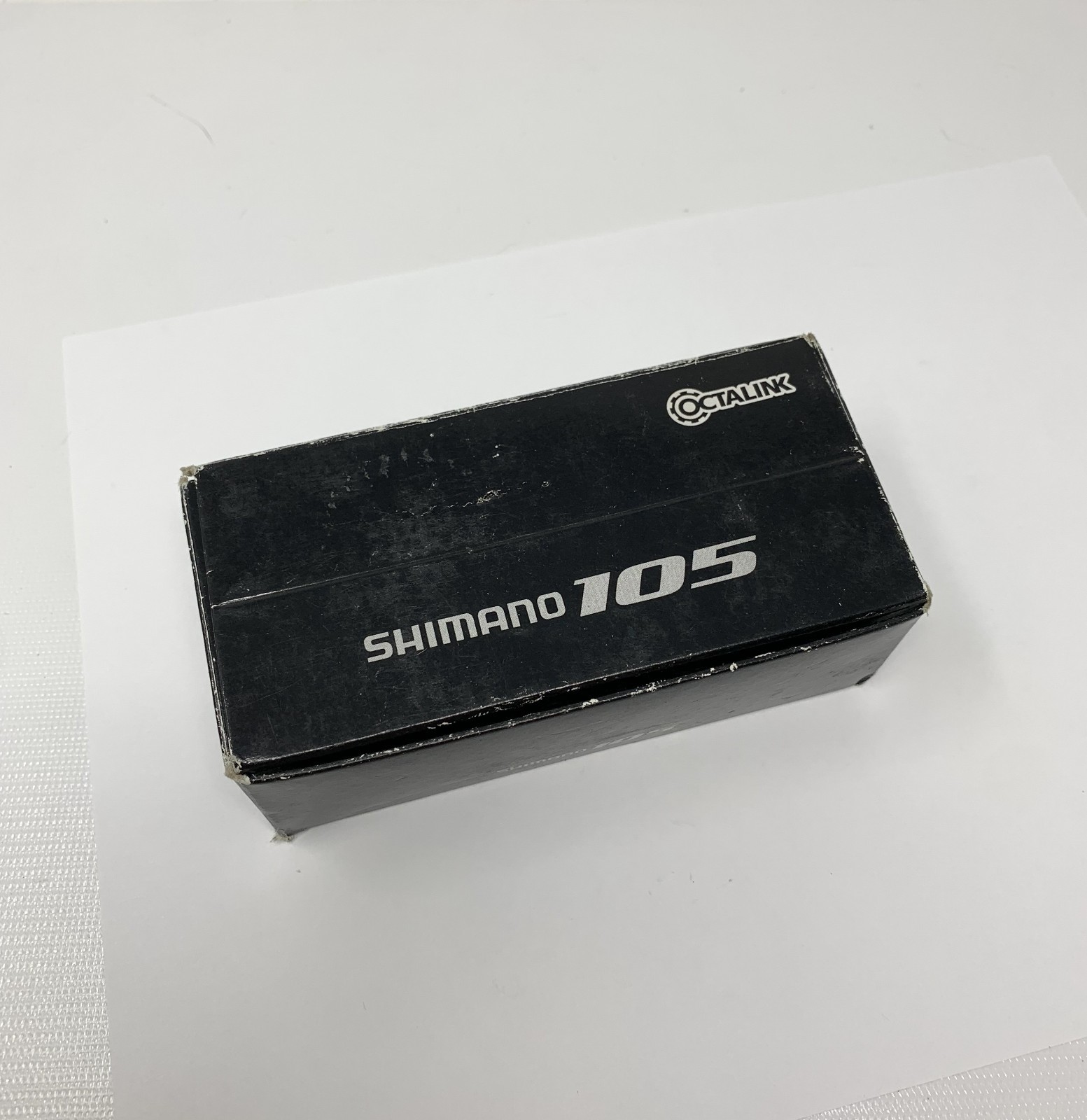 Shimano 105 BB-5500 Octalink V1 70mm Italian 118.5mm Length Bottom Bracket - NOS