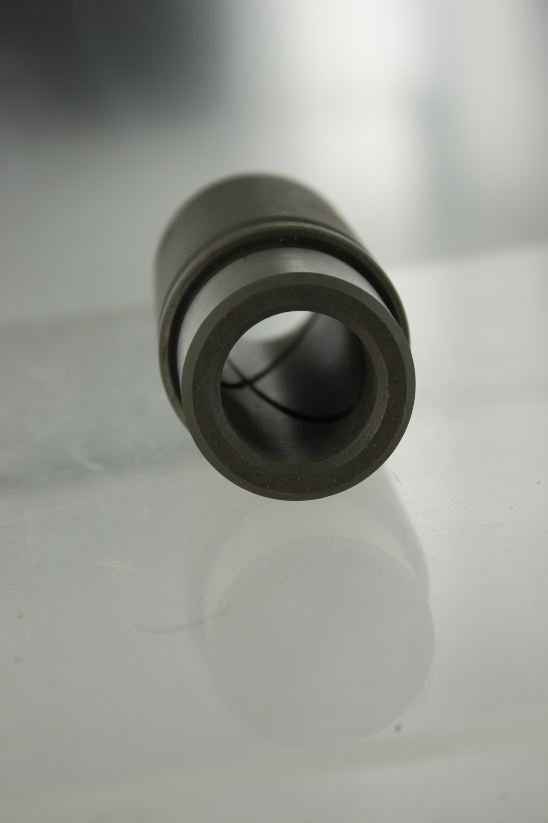 SUPERIOR 311-0830 BUSHING NEW