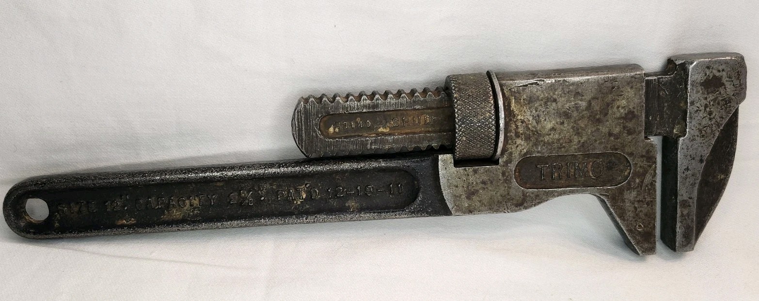 Vintage Trimont Mfg Co. 12" Adjustable Pipe Wrench Trimo Spud Monkey Wrench