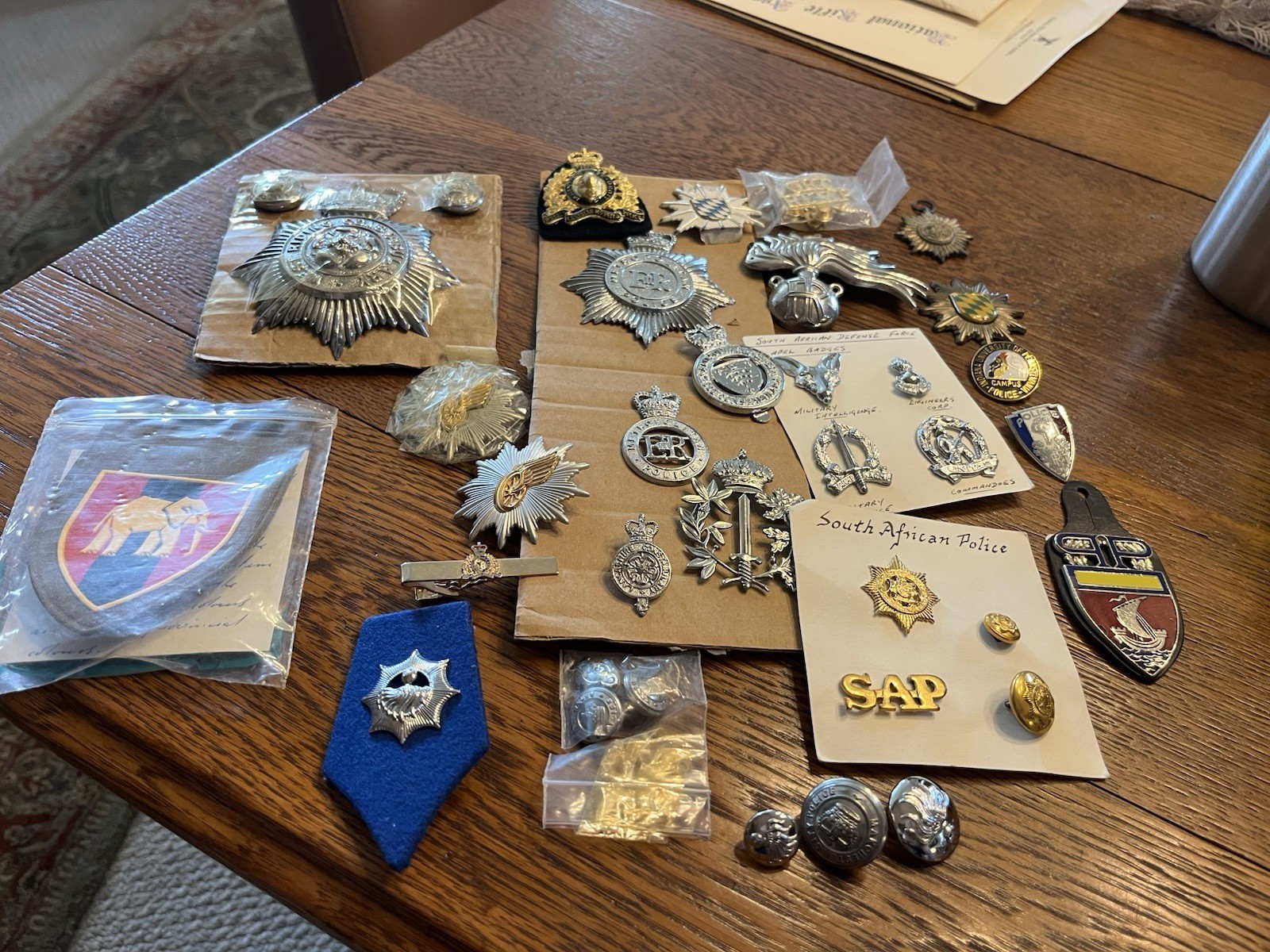 30 Plus Obsolete Badges Foreign Police Southland Australia Canada S Africa Uk