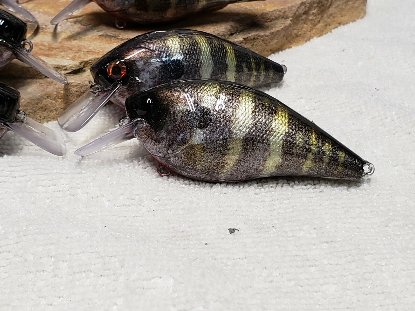EZ's CUSTOM WRAPPED 2.5 SQUARE BILL CRANKBAITS
