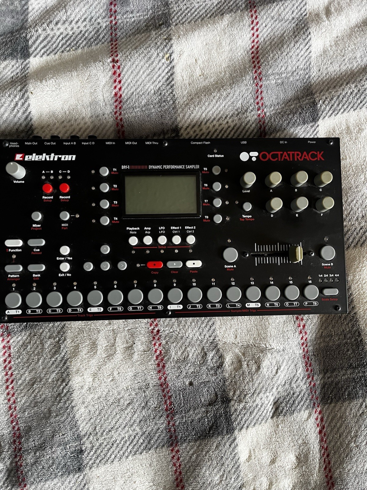 Elektron Octatrack DPS-1 Dynamic Performance Sampler