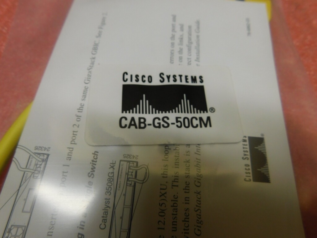 New in Sealed Bag -=- CISCO GigaStack Loop Cable -=- CAB-GS-50CM