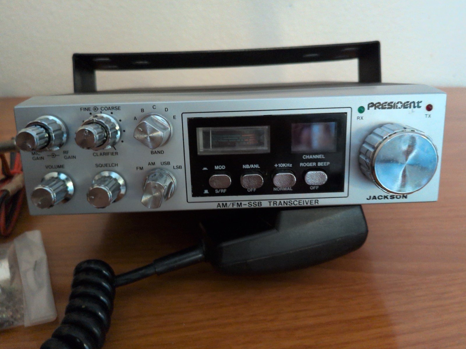 Vintage President Jackson AM/FM/SSB Radio – Untested – With Accessories – As-Is