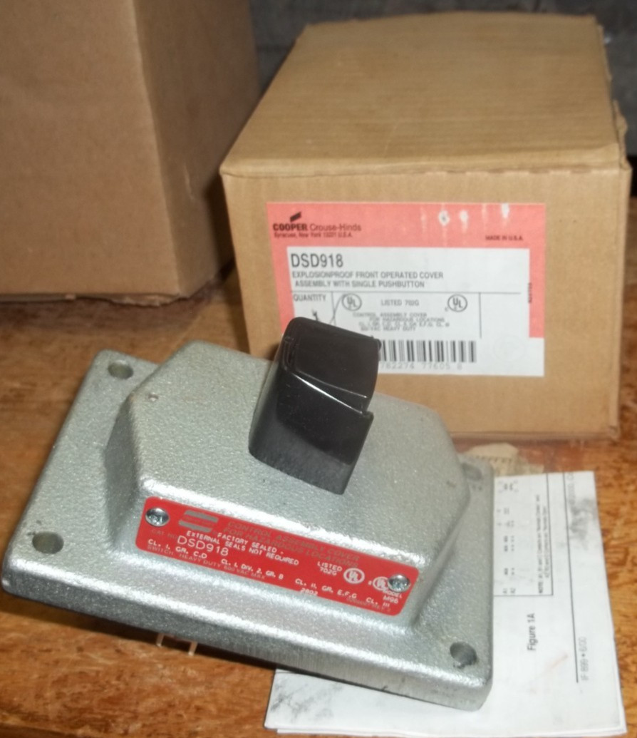 COOPER DSD918 EXPLOSION PROOF FRONT OPERATED COVER W/ SINGLE PUSHBUTTON (488)