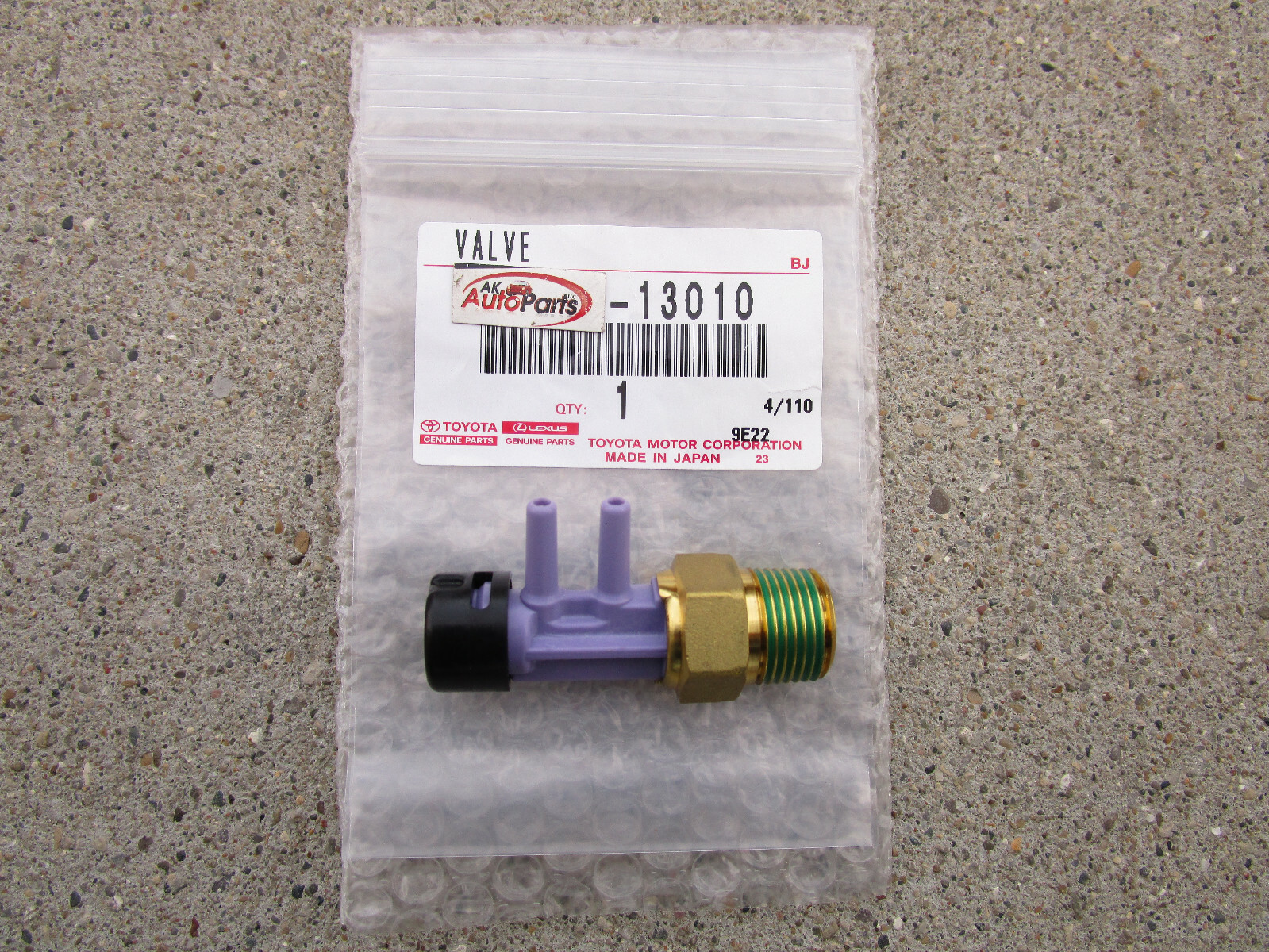 79 - 81 TOYOTA CORONA 2.2L 2.4L BIMETAL VACUUM SWITCHING VALVE BVSV NO.2 NEW