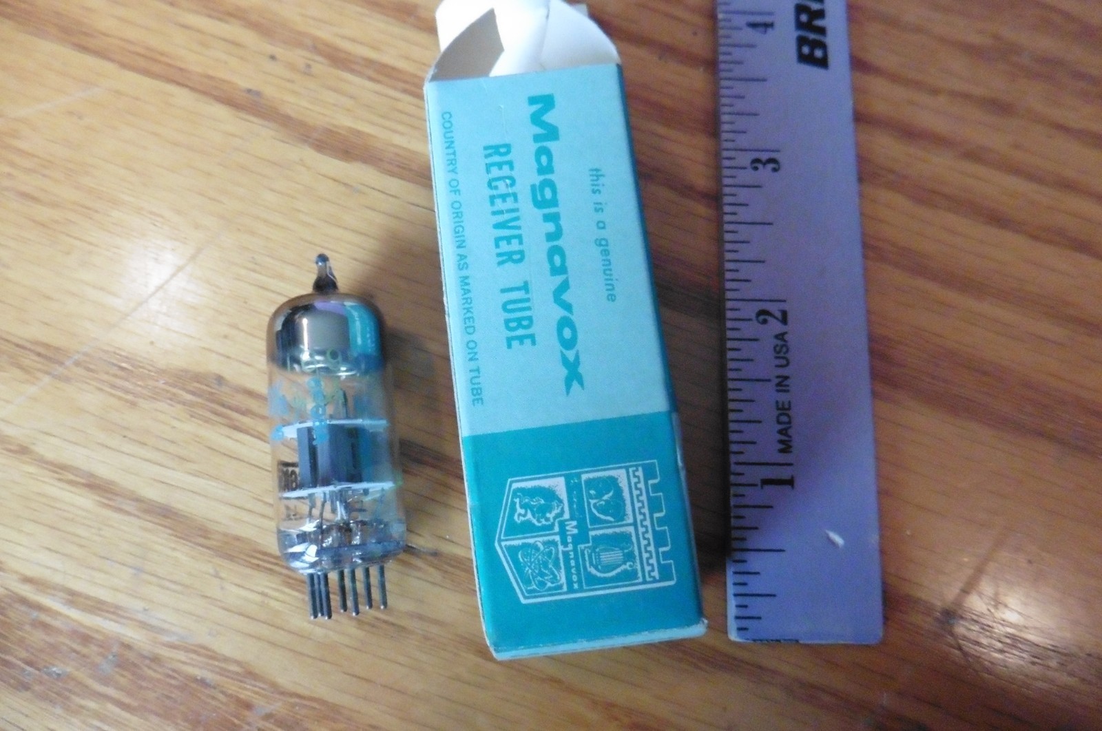 Vintage Magnavox Receiver tube 6GK5 6FQ5A NOS