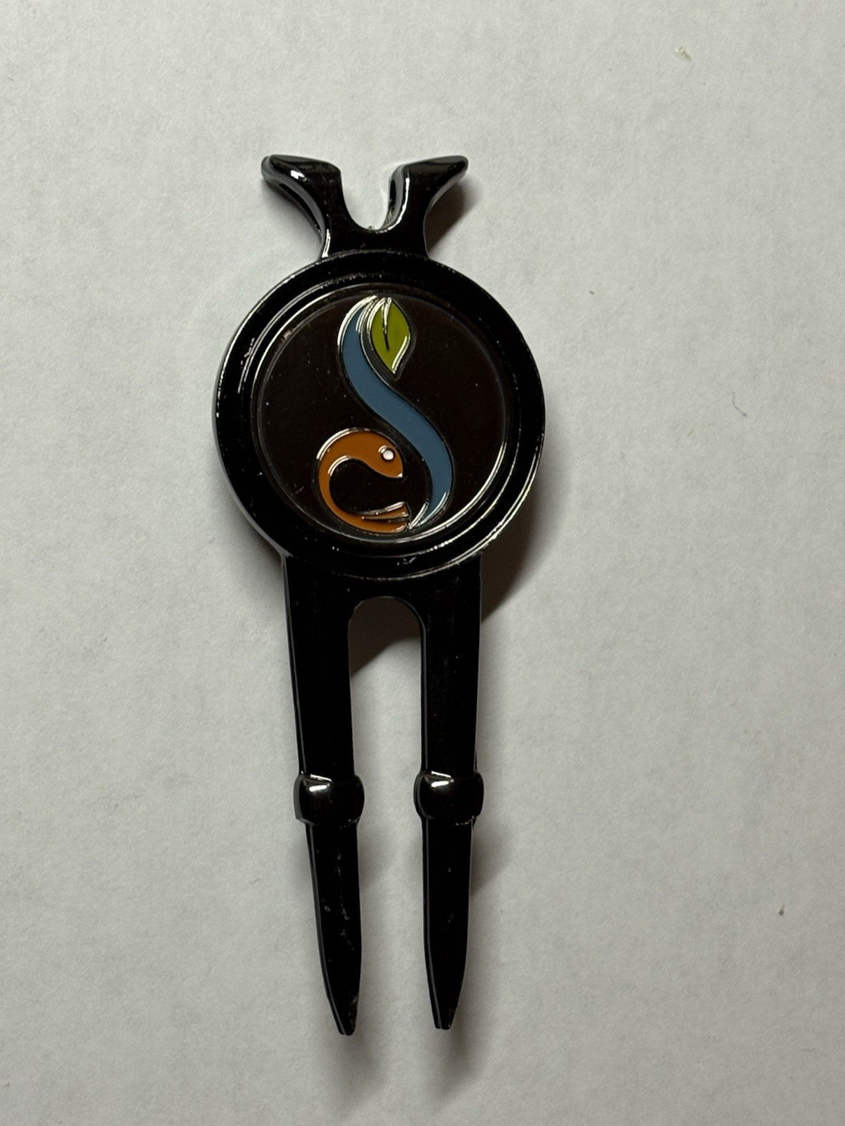 Streamsong Golf Resort Divot Tool & 1" Coin Golf Marker - Bowling Green, Florida