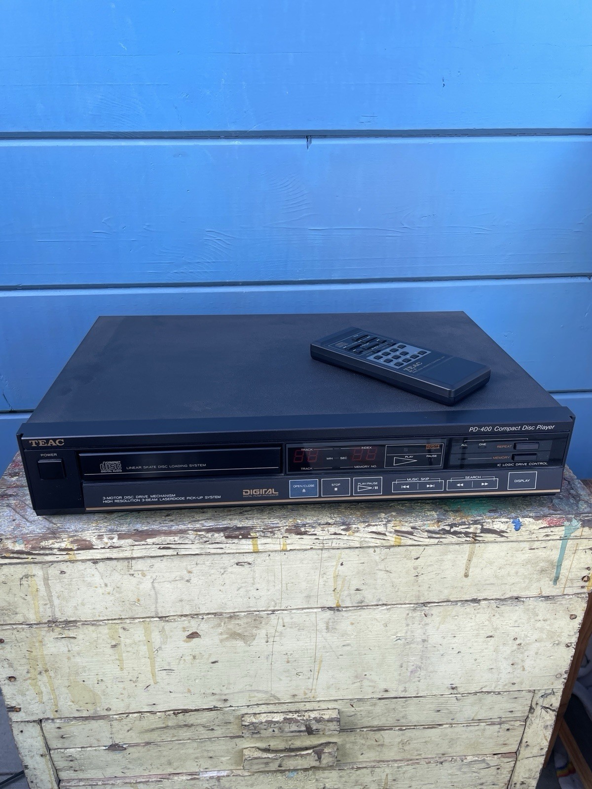 TEAC PD-400 Vintage CD Player Tested Working (1987) Great Condition.