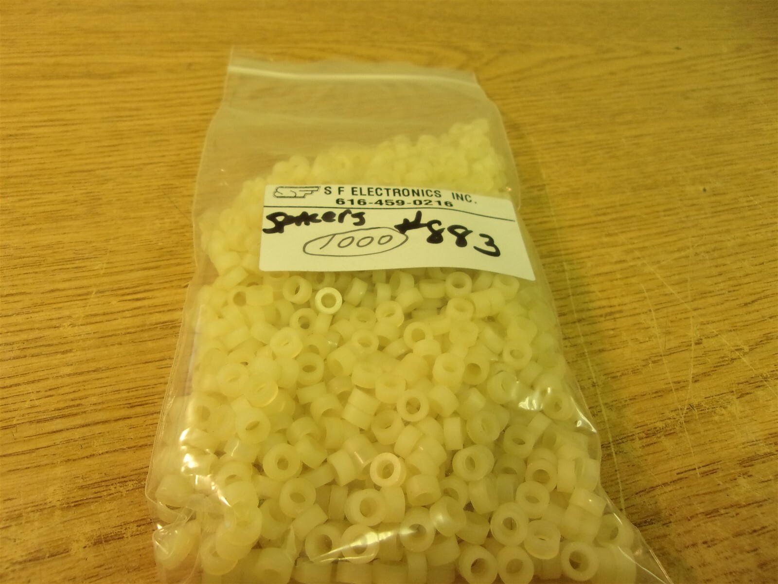 NEW  Nylon Spacers #883, Lot of 1000 *FREE SHIPPING*