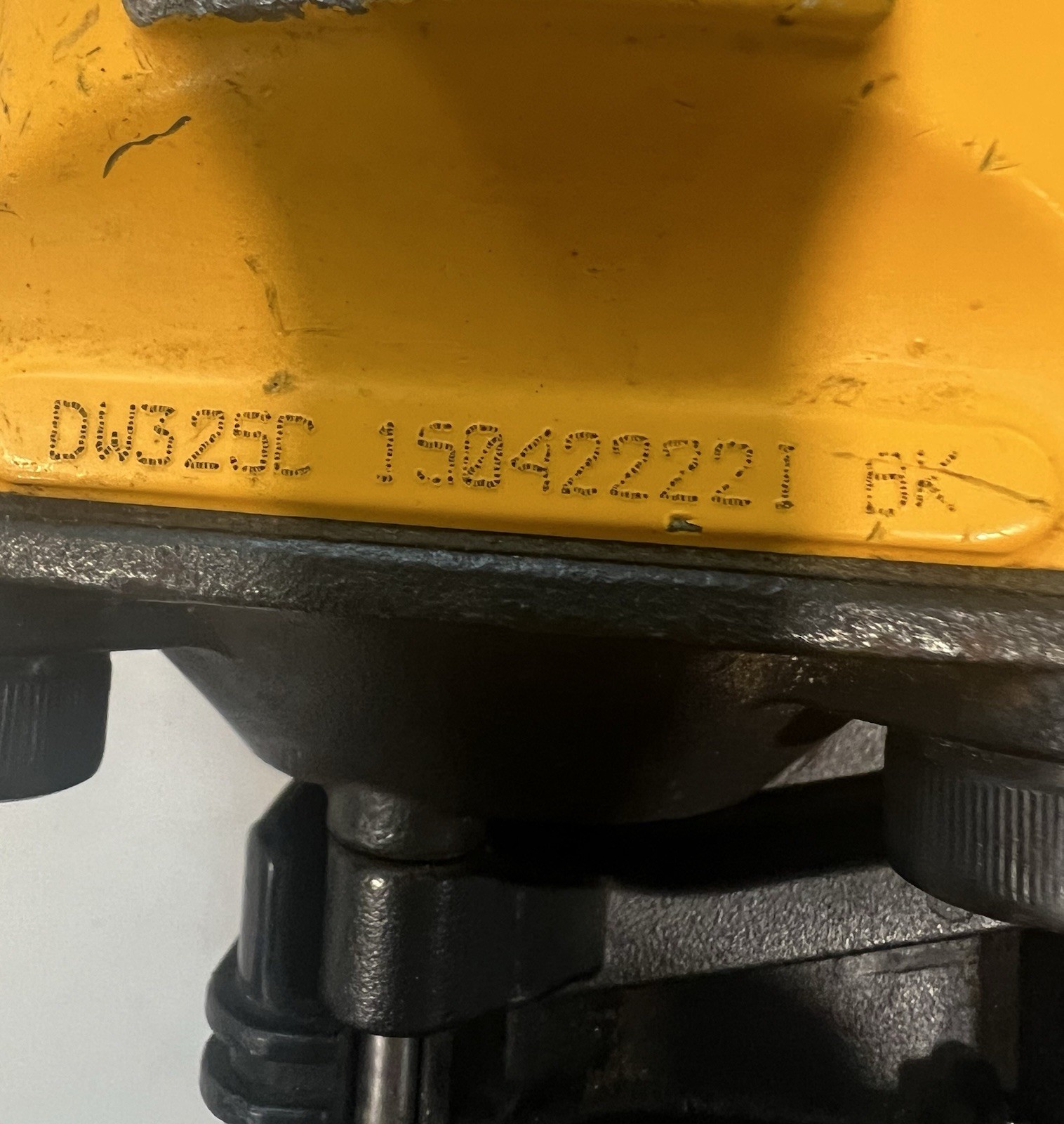 DEWALT 15 Degree Pneumatic Coil Nailer