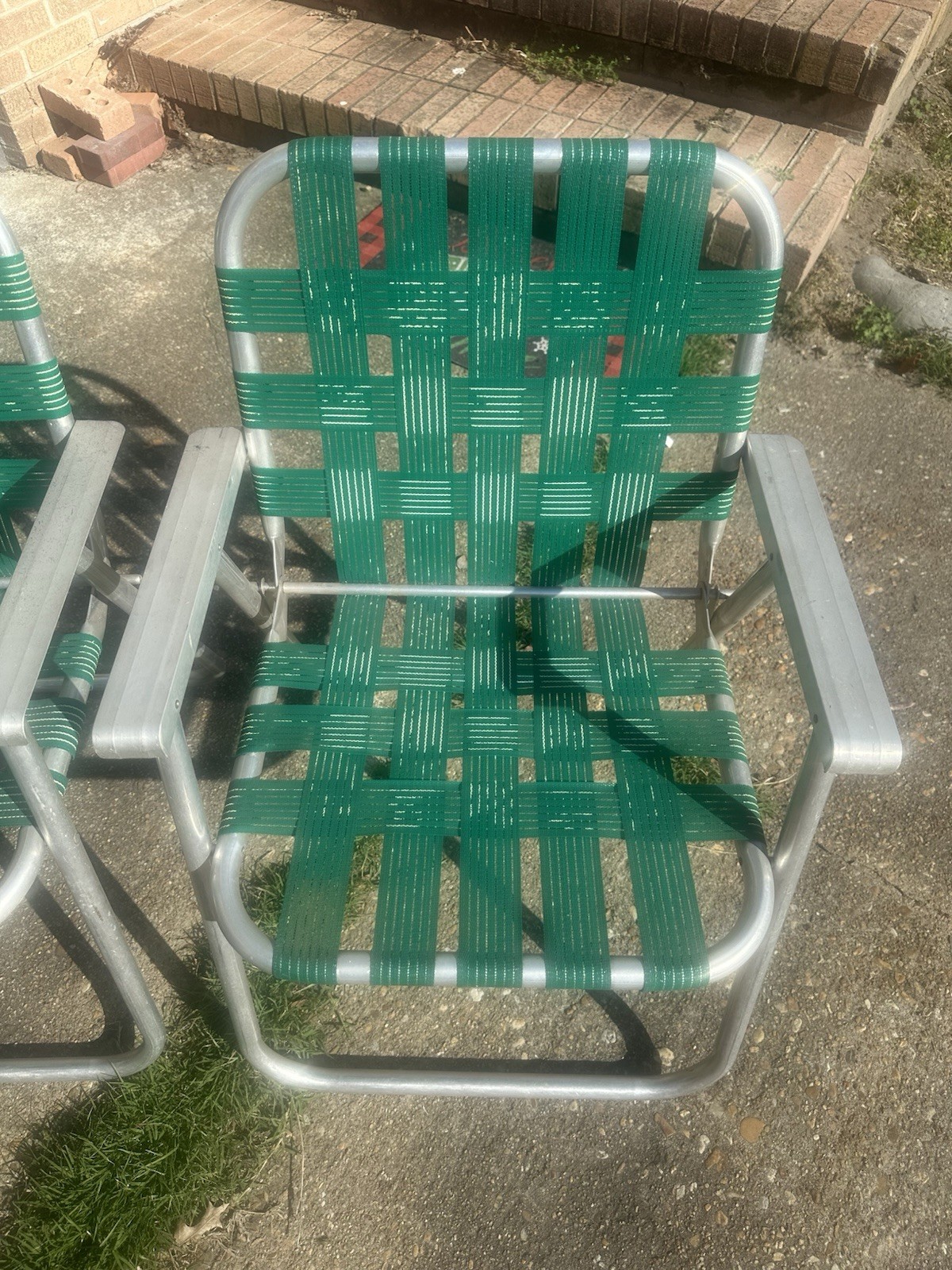 Vintage Folding Aluminum Lawn Chairs (2) Green And White