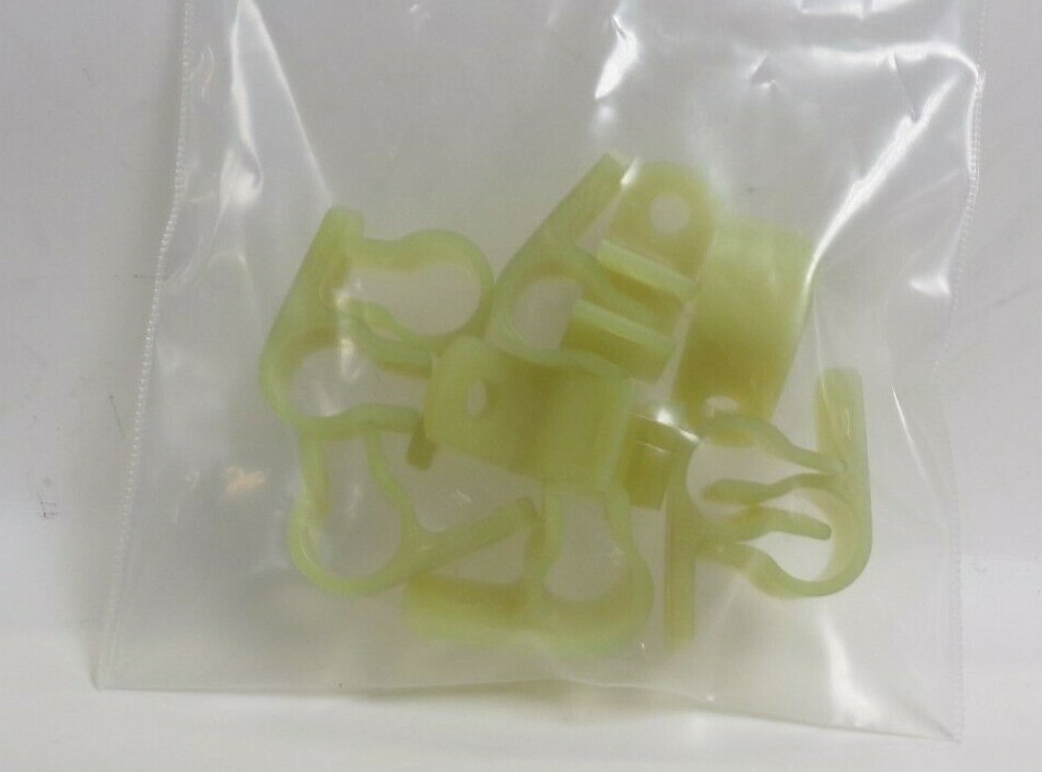 CLAMP ADJUSTABLE , 90° , 7/16" , CABLE HANGER , NMC-1001-2  *LOT OF 10*
