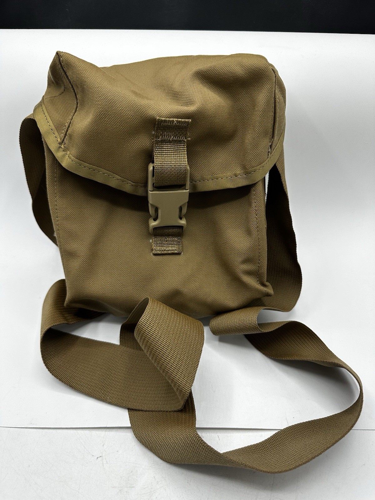 MILITARY ISSUE COYOTE BROWN UTILITY POUCH USGI MOLLE 200 RD SAW Bandoleer