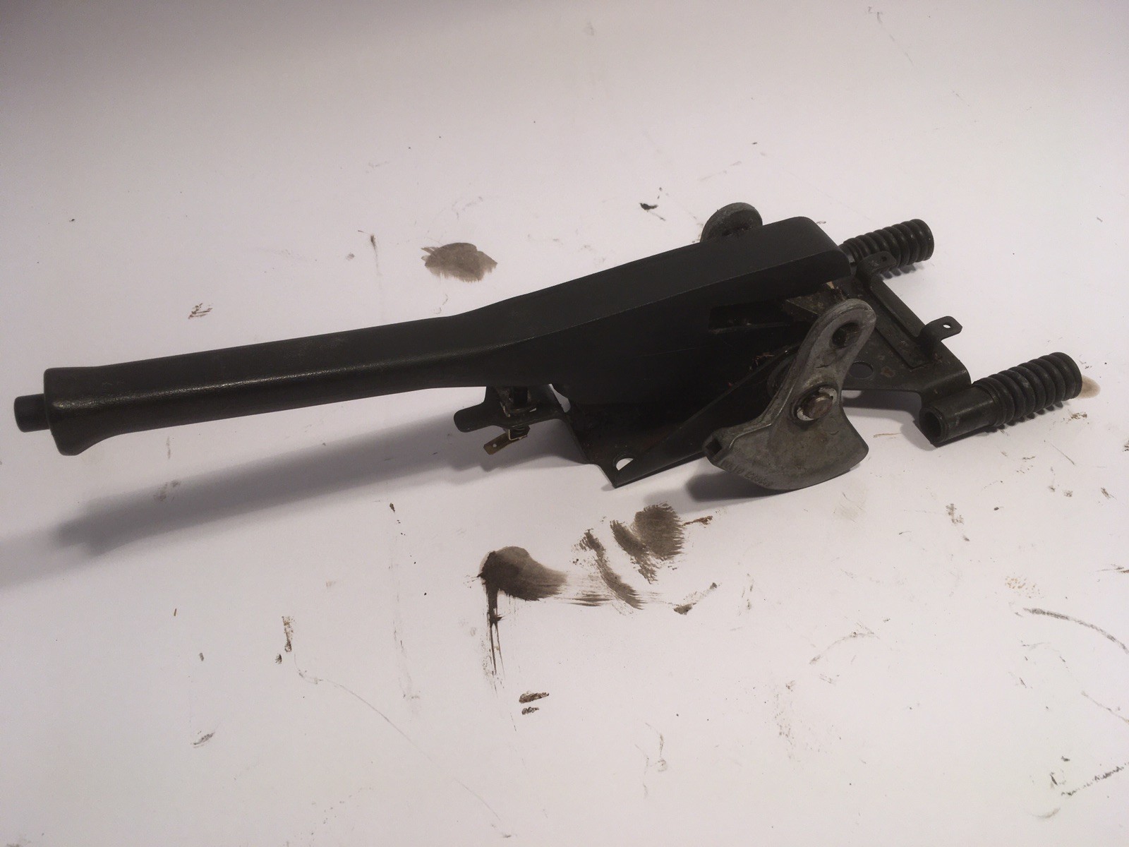 Volvo 240 Handbrake Handle Lever Assembly Unit 244 245 E Brake Release