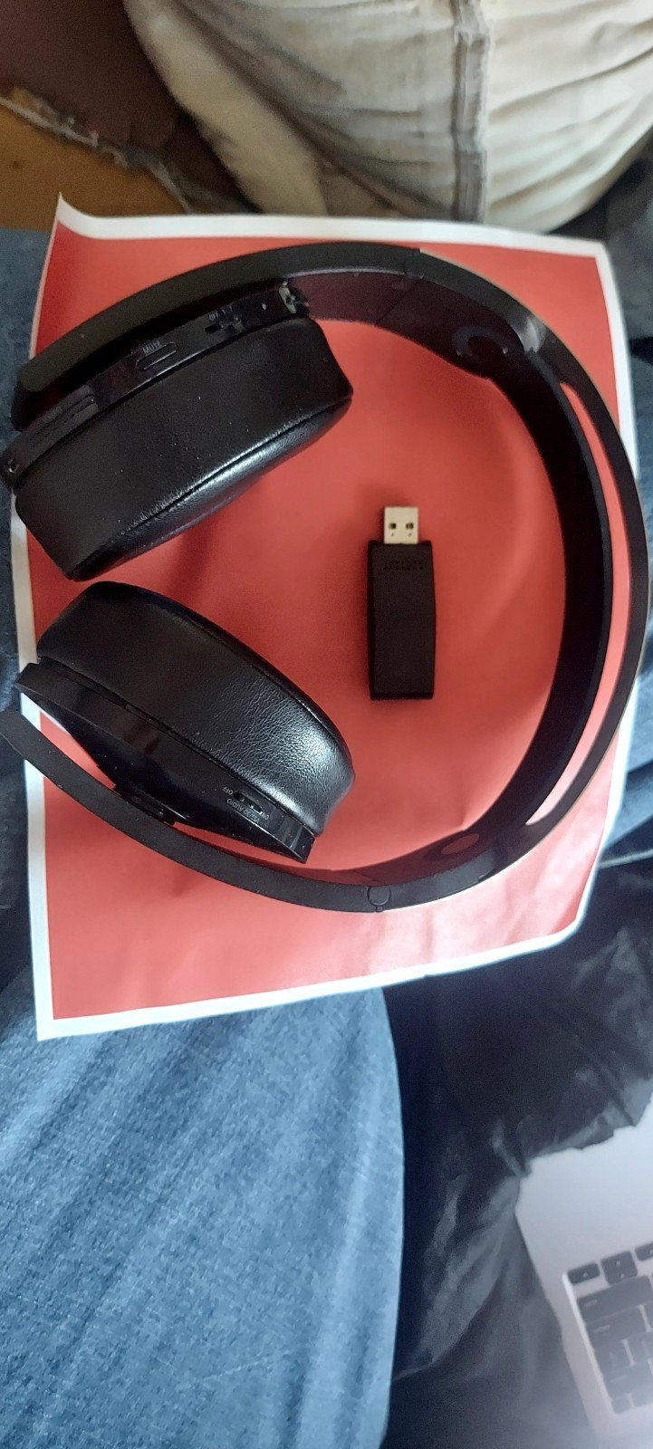 Sony PLAYSTATION 4  platinum headset w USB transmitter