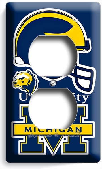 MICHIGAN WOLVERINES FOOTBALL TEAM DUPLEX OUTLET WALL PLATES MAN CAVE SPORT DECOR