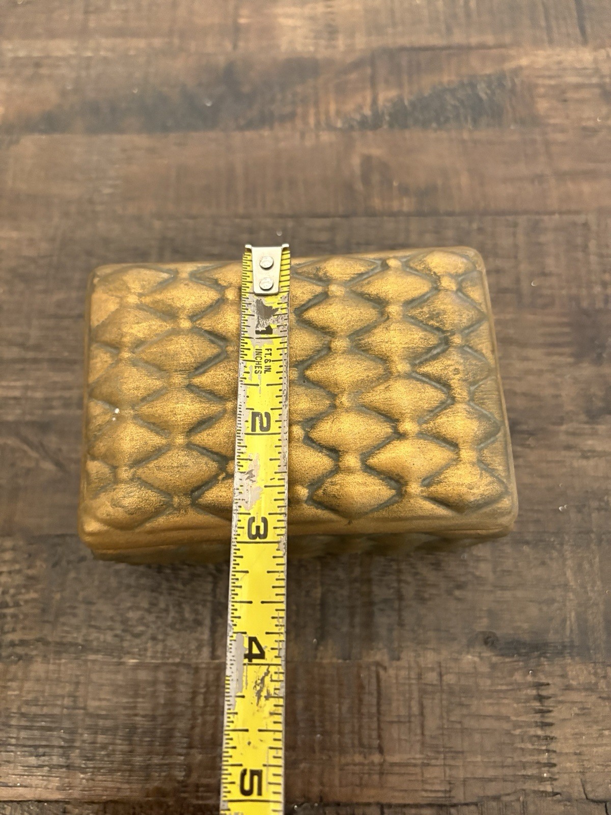 Ceramic Trinket Box Gold Woven Pattern