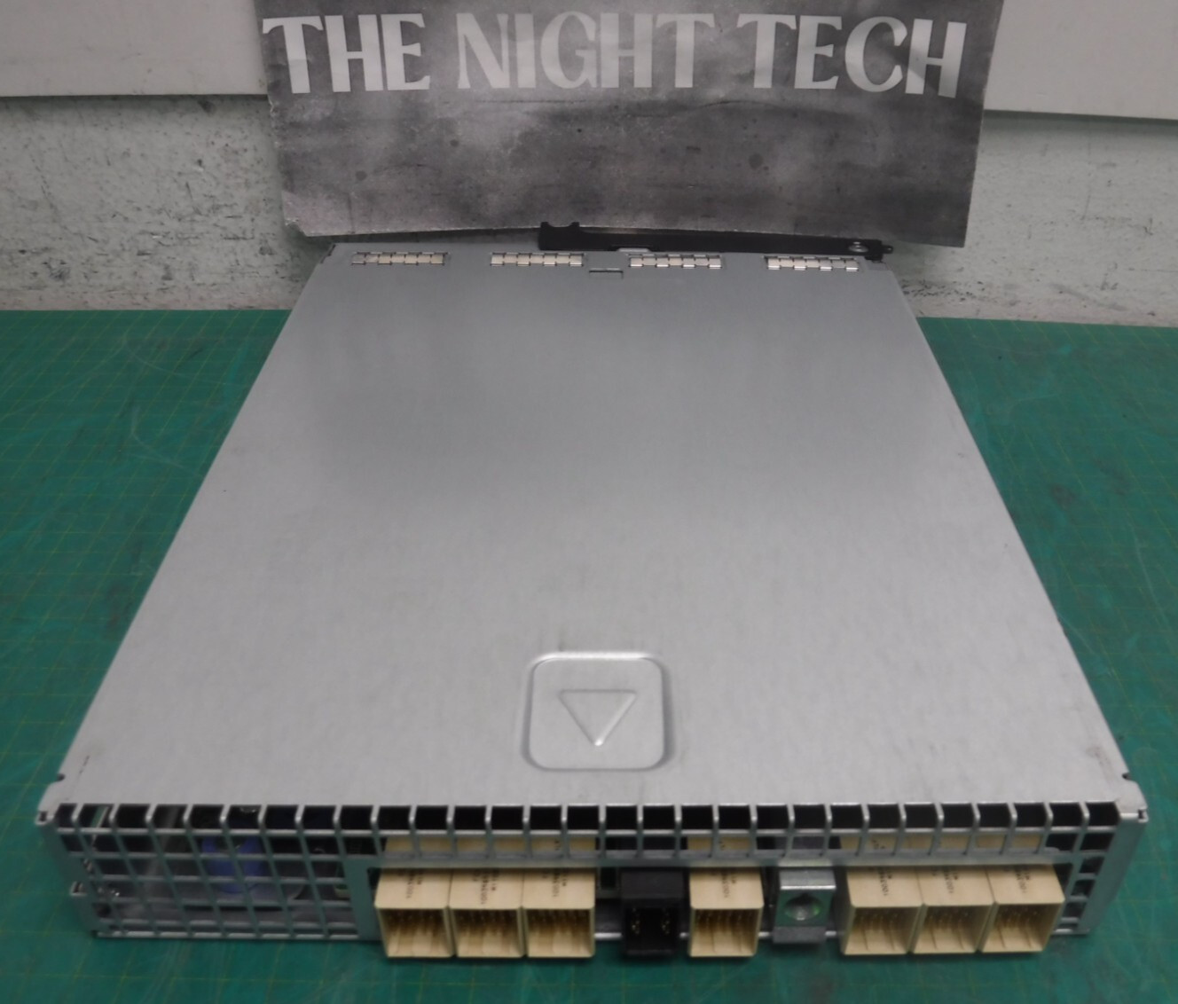 Dell E02M002 F69VD 4 Port iSCSI Controller