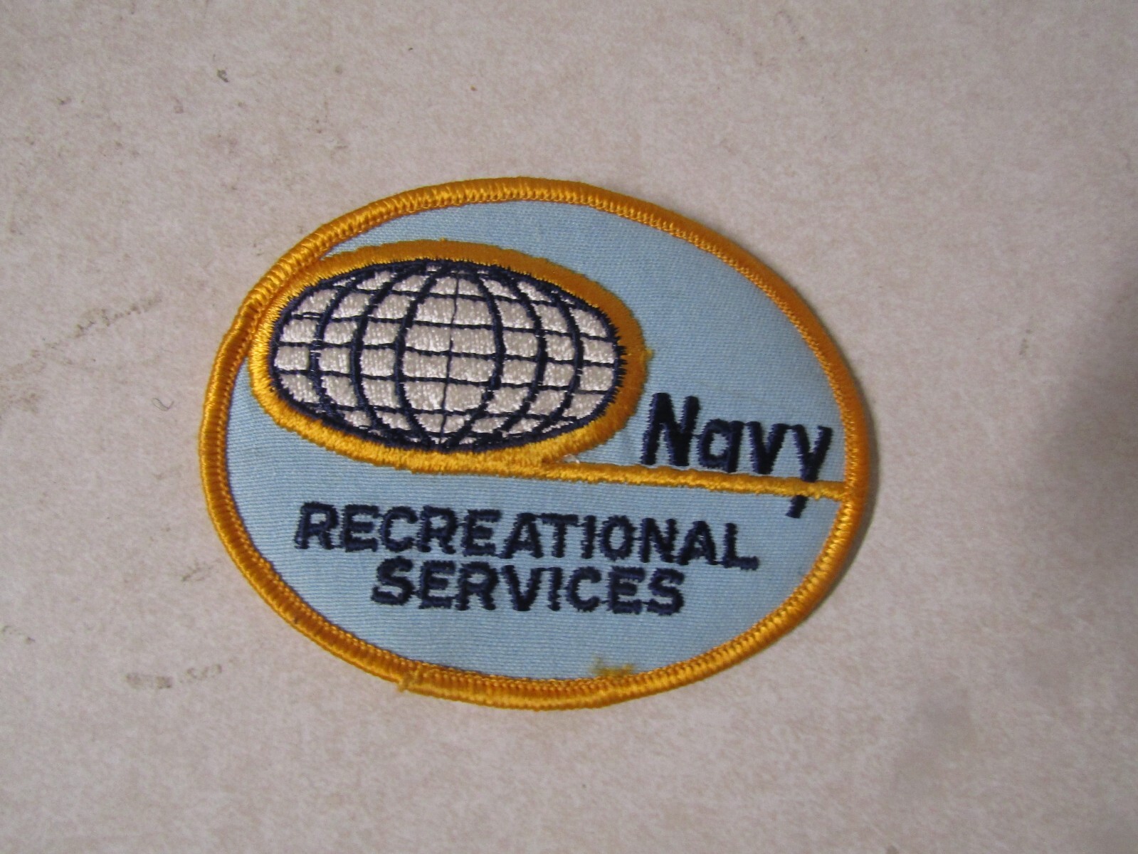 MILITARY PATCH SEW ON OLDER UNITED STATES NAVY RECREATIONAL SERVICES