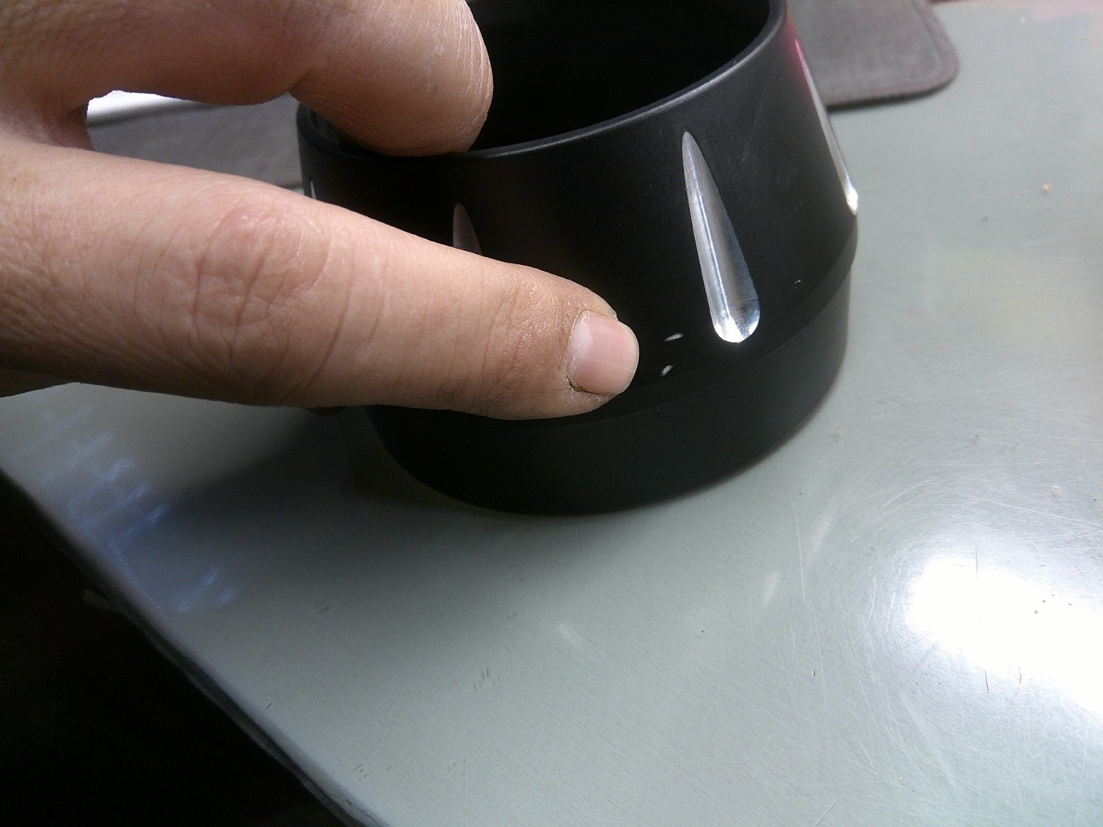 Bassani Manufacturing - BELMR - Black Powder-Coated End Cap with Contrasting...