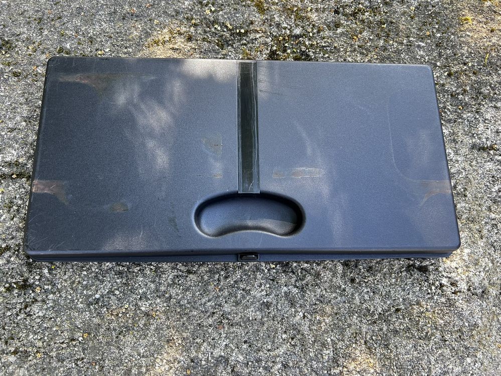 Original tool box empty for Jaguar XJ40