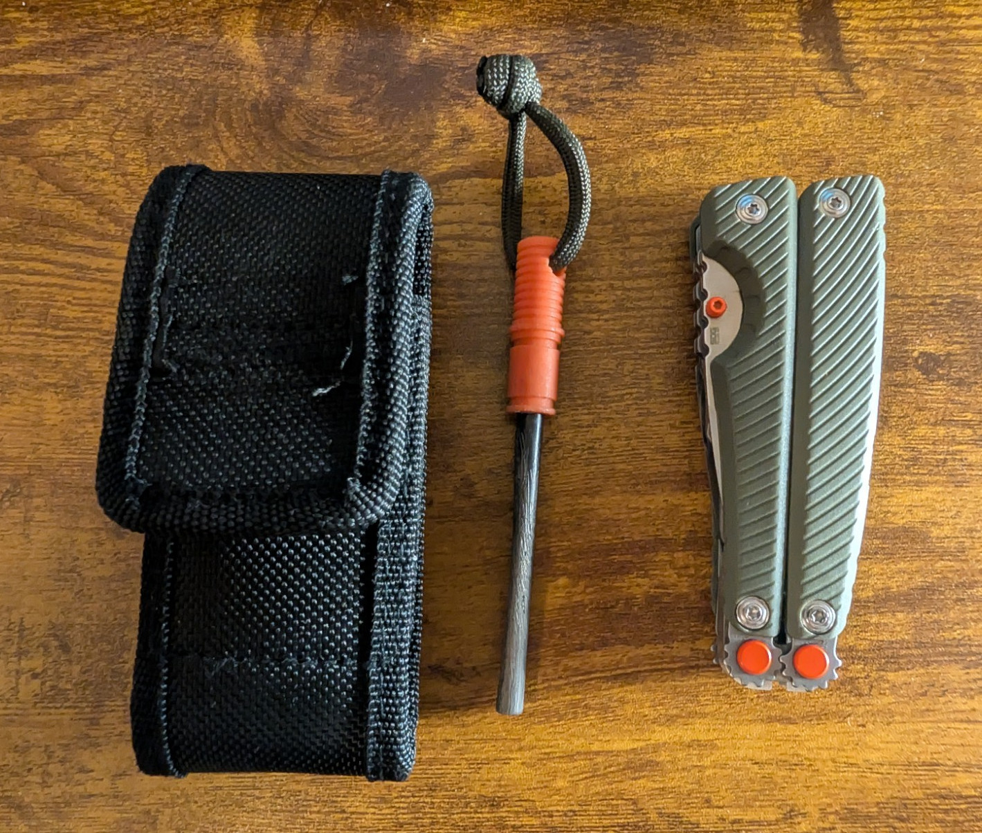 SOG Tellus Multitool Pliers Green Handles w/ Sheath & Used Firesteel